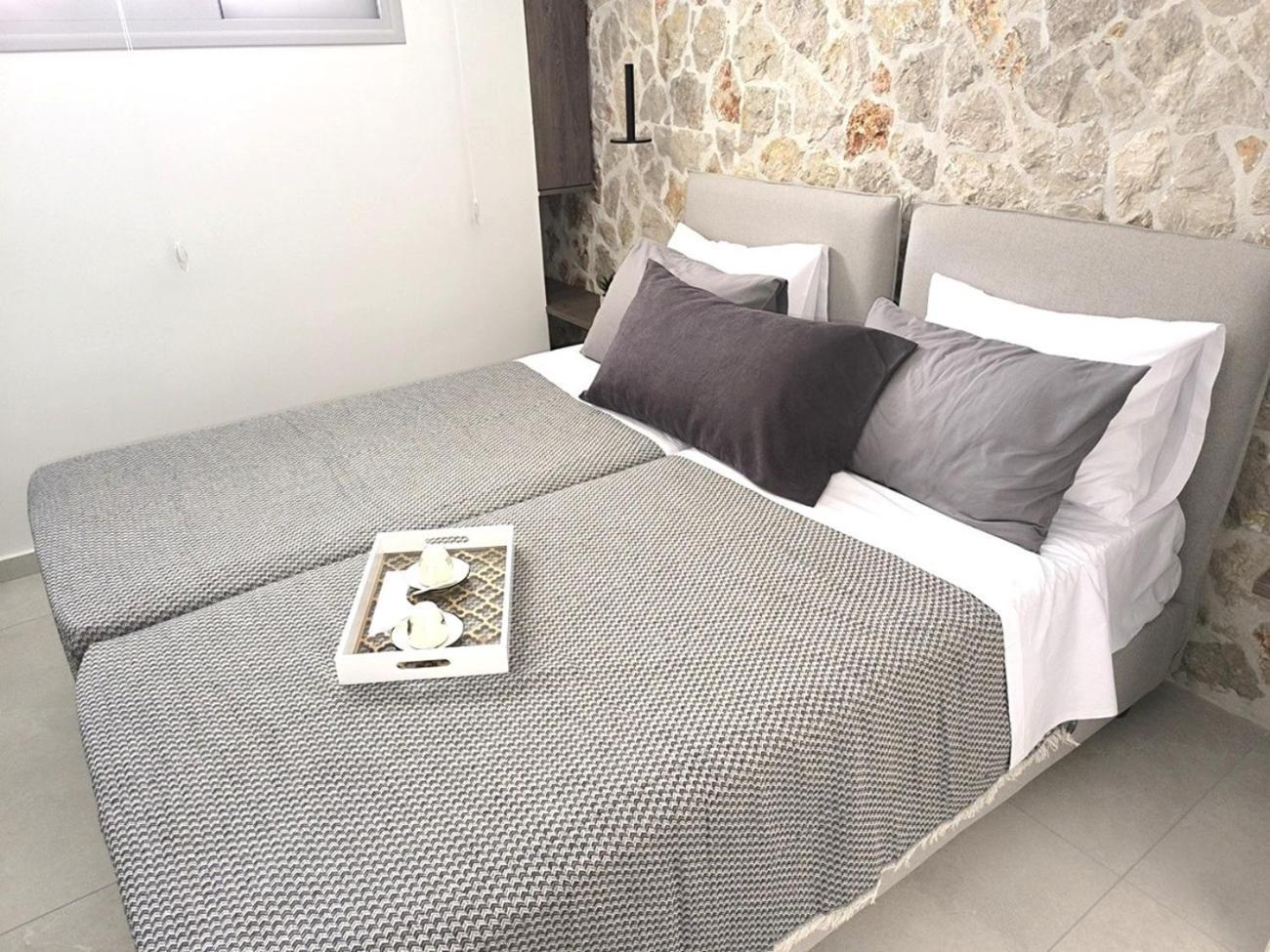 Valantina'S & Mannouel Lardos Luxury Villas エクステリア 写真