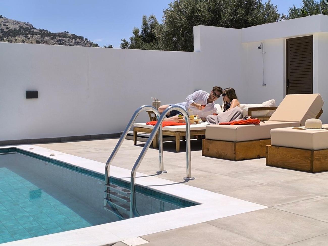 Valantina'S & Mannouel Lardos Luxury Villas エクステリア 写真