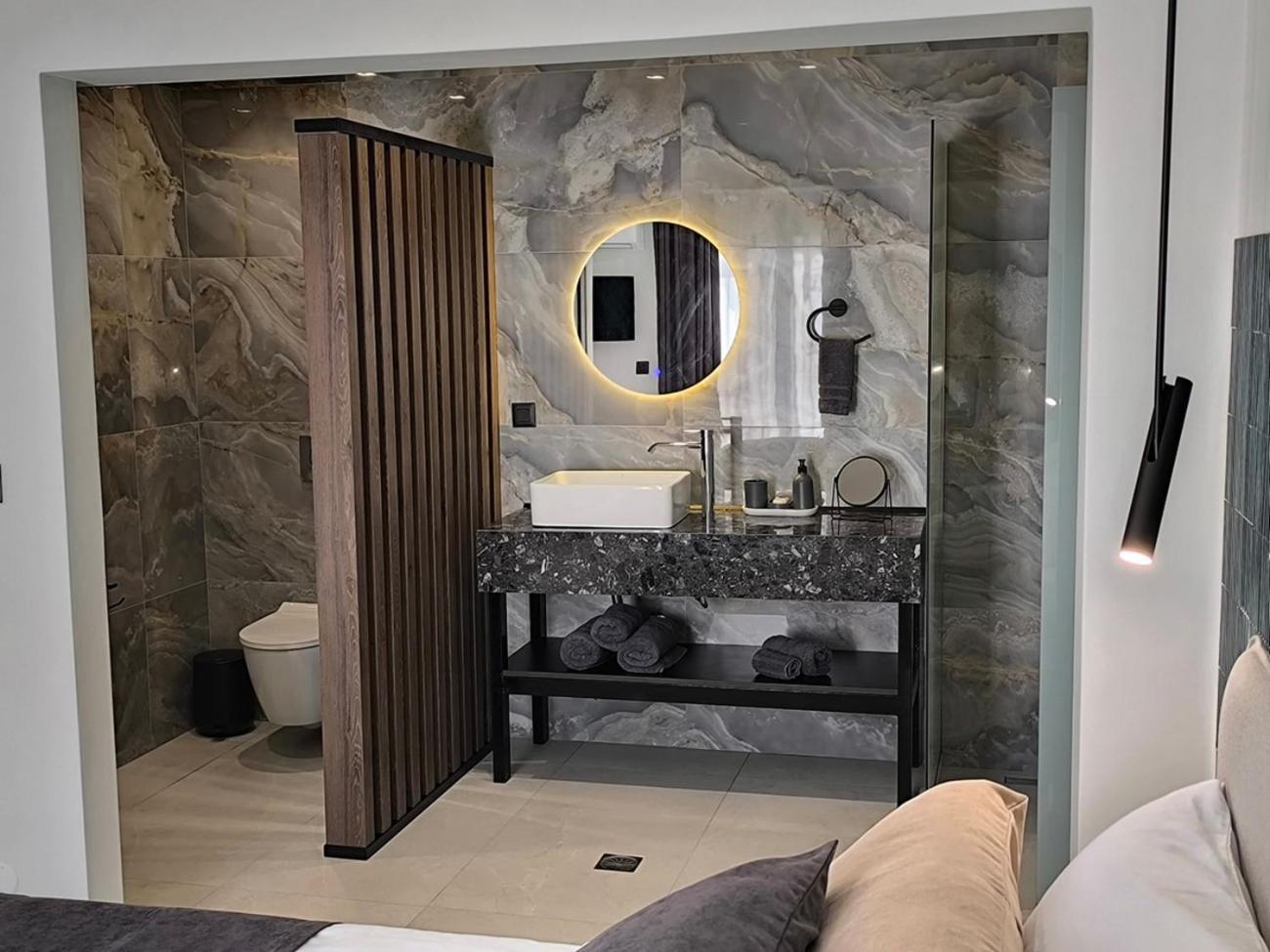 Valantina'S & Mannouel Lardos Luxury Villas エクステリア 写真